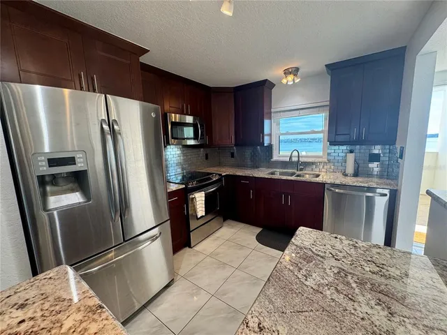 $4,000 | 1230 Gulf Boulevard, Unit 1402, Clearwater Beach, FL 33767