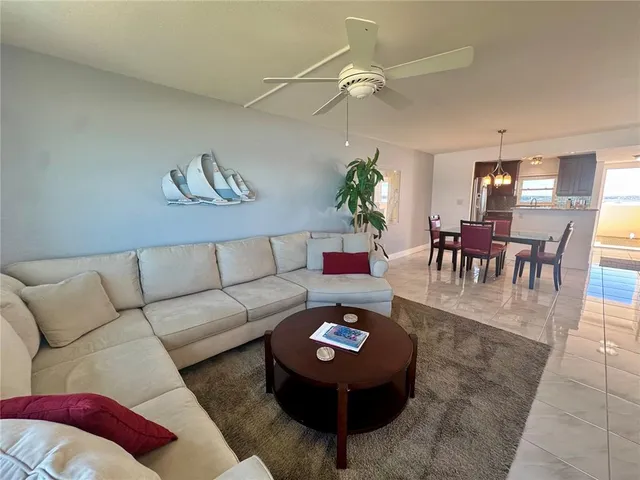 $4,000 | 1230 Gulf Boulevard, Unit 1402, Clearwater Beach, FL 33767