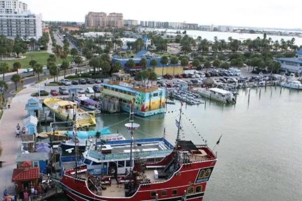 $4,000 | 1230 Gulf Boulevard, Unit 1402, Clearwater Beach, FL 33767
