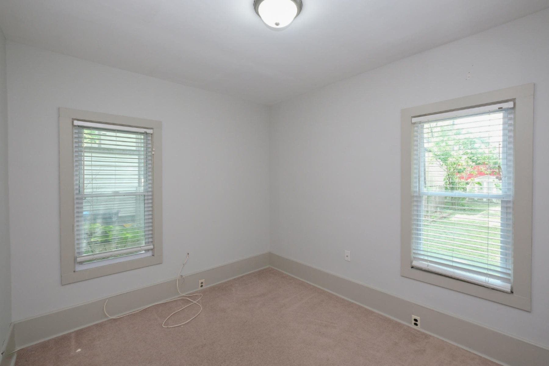 818 Reed Avenue Kalamazoo, MI 49001 - Photo 13 of 26 818 Reed-13