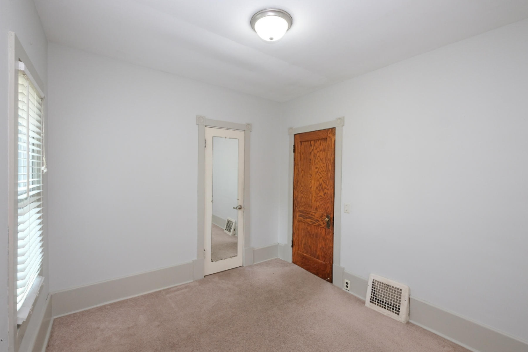 818 Reed Avenue Kalamazoo, MI 49001 - Photo 14 of 26 818 Reed-14