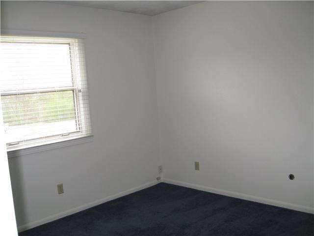 5321 Brer Rabbit Court Greenwood, IN 46143 - Photo 14 of 20 Gallery Image 14