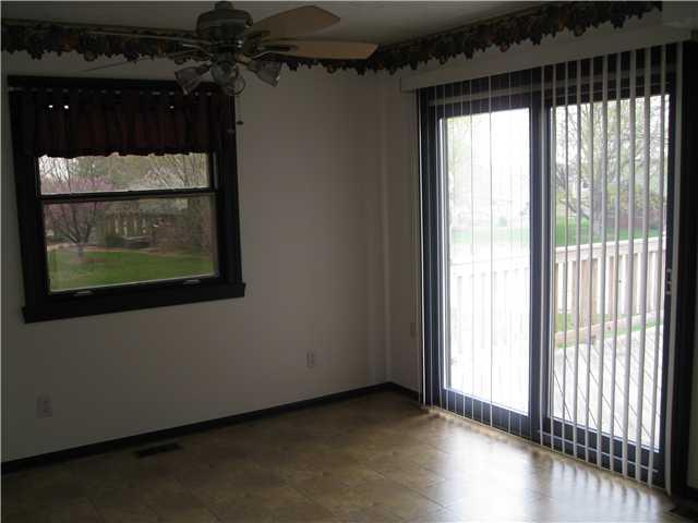 5321 Brer Rabbit Court Greenwood, IN 46143 - Photo 6 of 20 Gallery Image 6