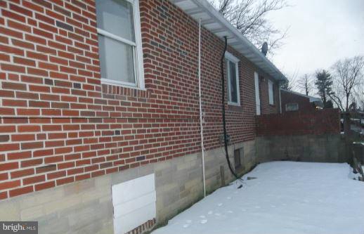 7038 Windsor Mill Road Baltimore, MD 21207 - Photo 2 of 8 Exterior (General)