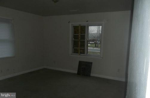 7038 Windsor Mill Road Baltimore, MD 21207 - Photo 6 of 8 Interior (General)