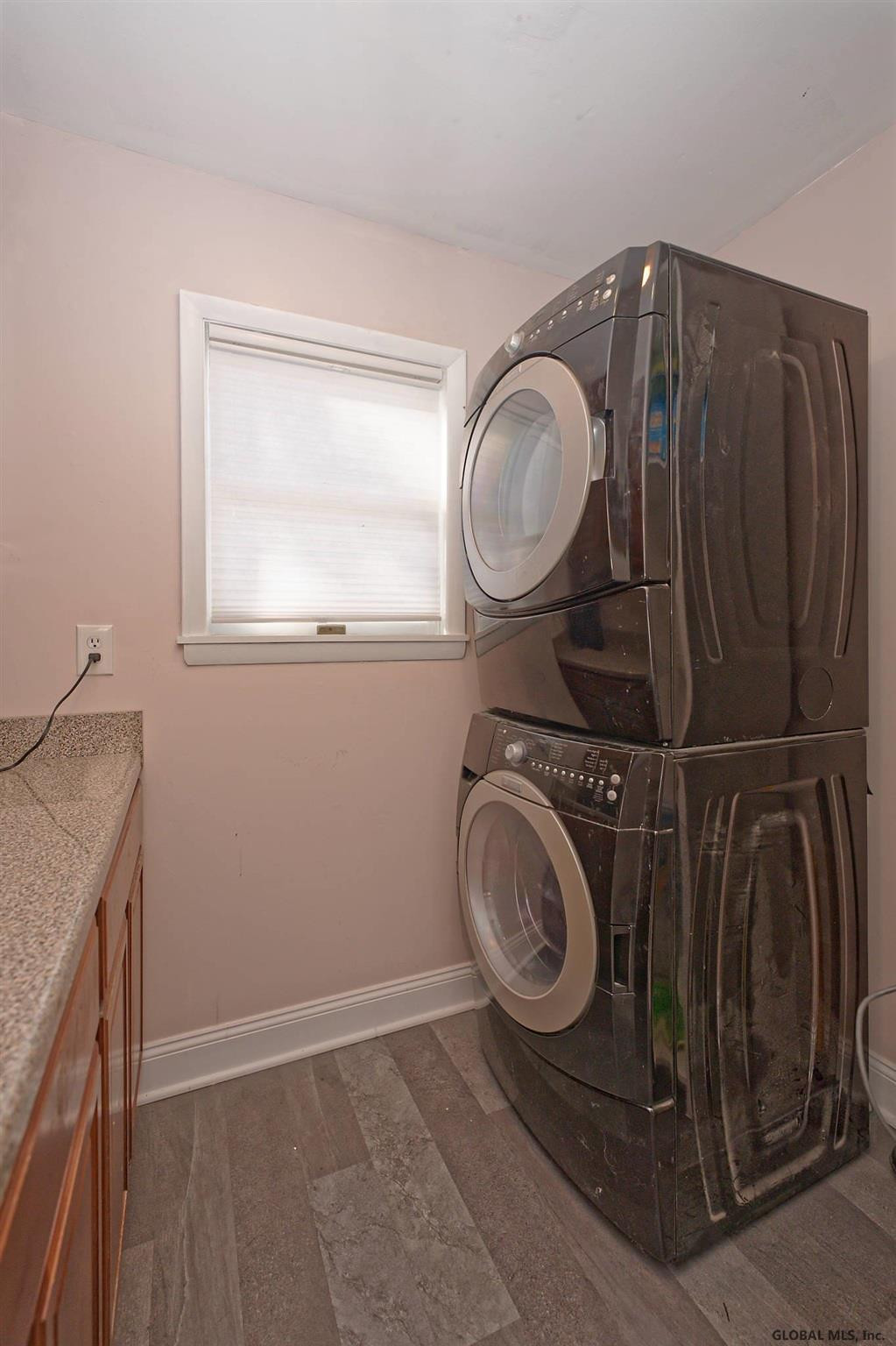 2036 Cardiff Road Rotterdam, NY 12303 - Photo 24 of 31 Photo 24