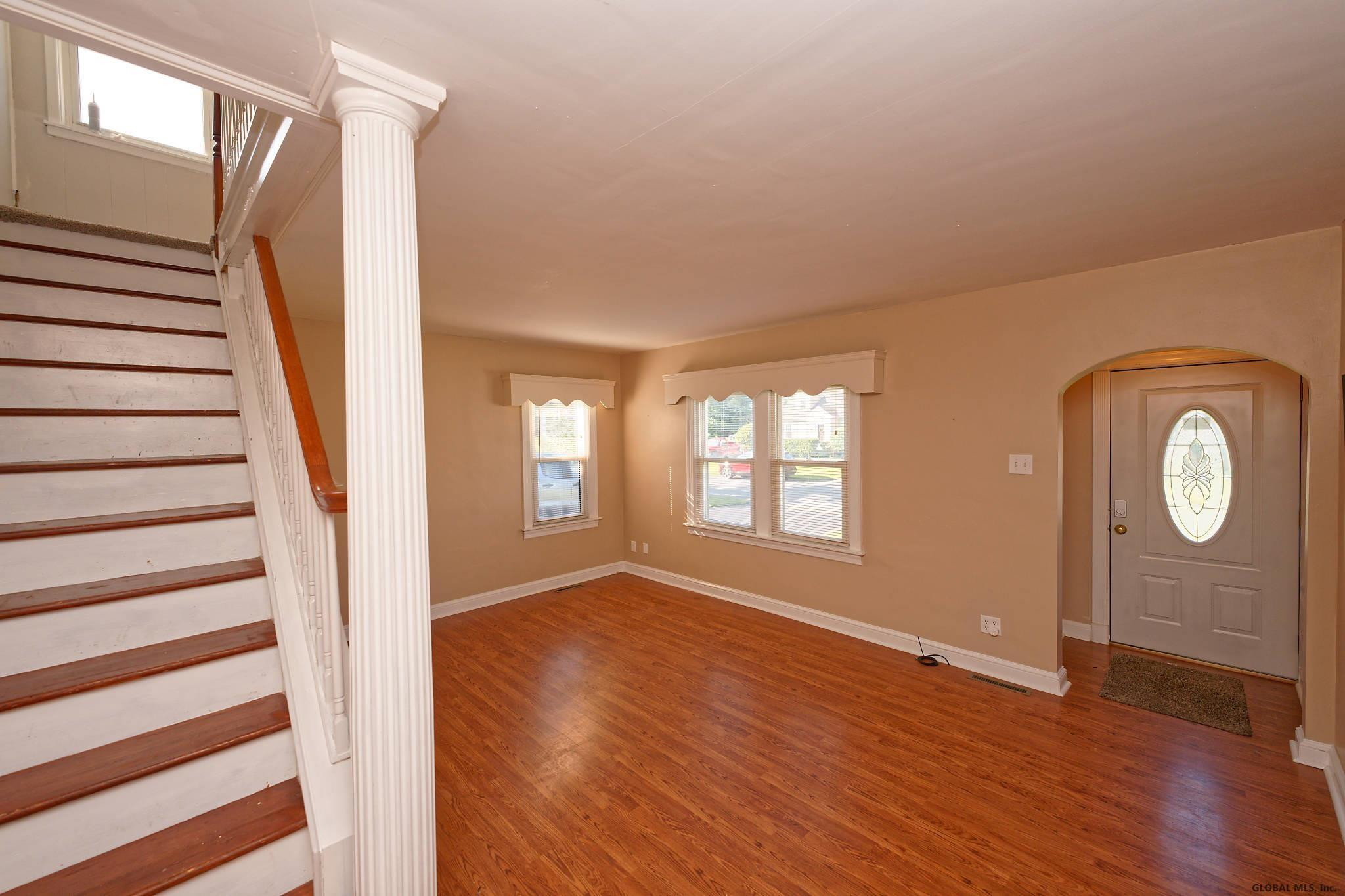 2036 Cardiff Road Rotterdam, NY 12303 - Photo 10 of 31 Photo 10