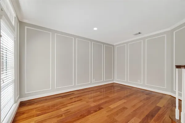 $560,000 | 4303 Noble Oak Trail, Houston, TX 77059