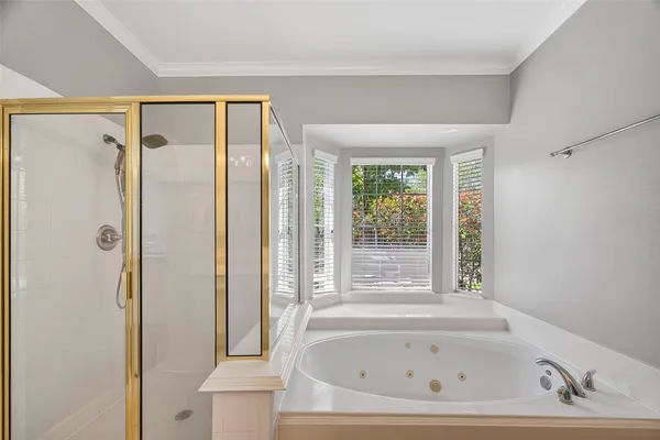 $560,000 | 4303 Noble Oak Trail, Houston, TX 77059