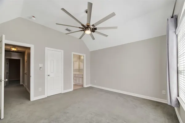 $560,000 | 4303 Noble Oak Trail, Houston, TX 77059