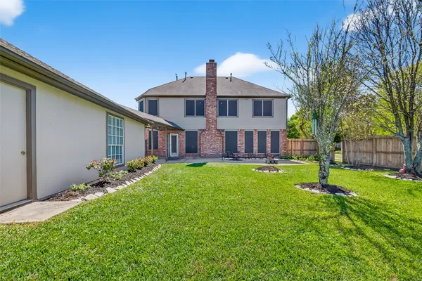 $560,000 | 4303 Noble Oak Trail, Houston, TX 77059