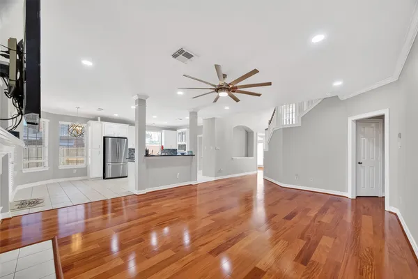 $560,000 | 4303 Noble Oak Trail, Houston, TX 77059