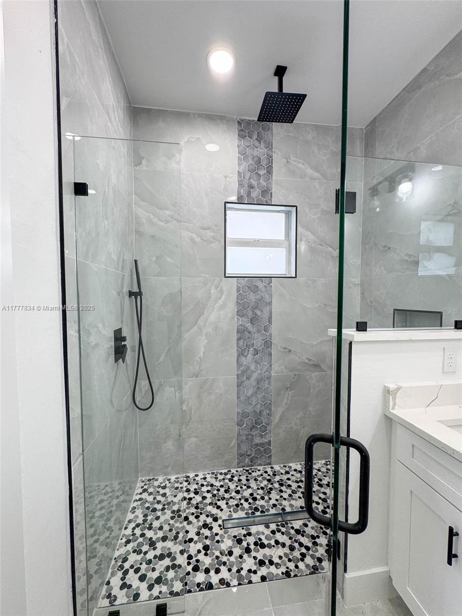 852 Belden Avenue Lehigh Acres, FL 33974 - Photo 13 of 22