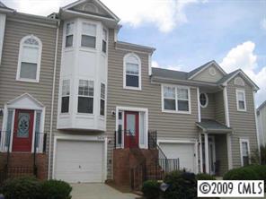 2838 Avalon Loop Road Charlotte, NC 28269 - Photo 1 of 8 Gallery Image 1