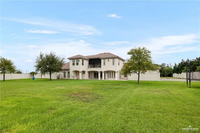 $1,900,000 | 702 West Moore Road, Pharr, TX 78577