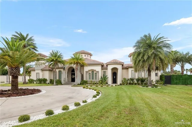 $1,900,000 | 702 West Moore Road, Pharr, TX 78577