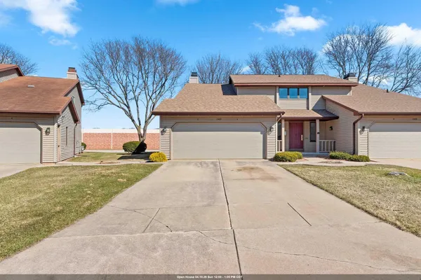 $150,000 | 2409 Cedar Ridge, Unit C, Green Bay, WI 54313