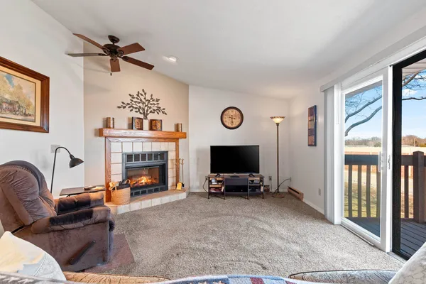 $150,000 | 2409 Cedar Ridge, Unit C, Green Bay, WI 54313