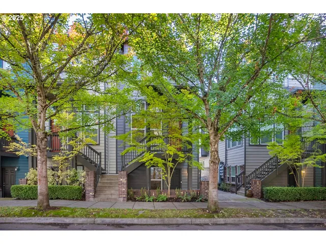 $525,000 | 8810 Southeast 12th Avenue, Portland, OR 97202
