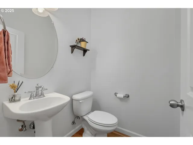 $525,000 | 8810 Southeast 12th Avenue, Portland, OR 97202