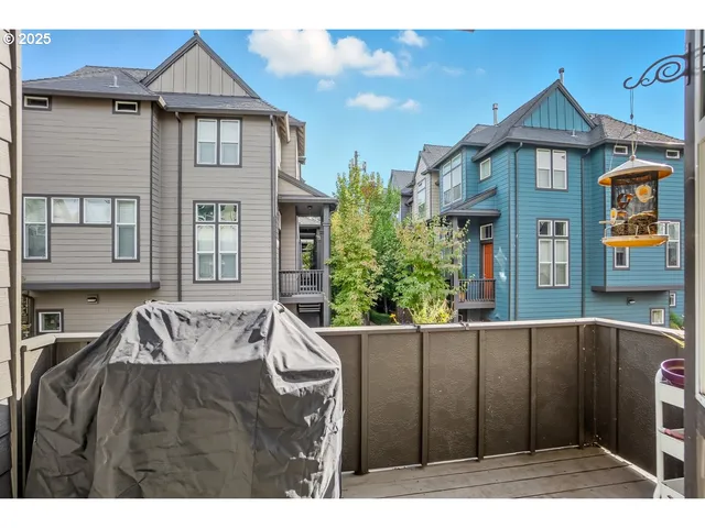 $525,000 | 8810 Southeast 12th Avenue, Portland, OR 97202