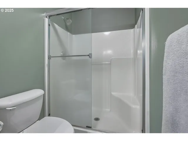 $525,000 | 8810 Southeast 12th Avenue, Portland, OR 97202