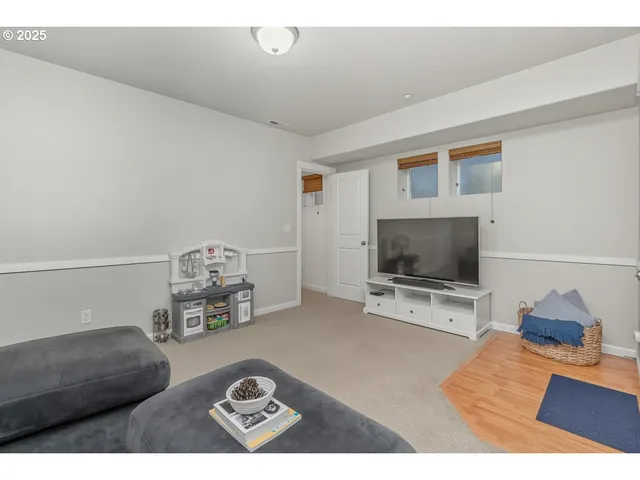 $525,000 | 8810 Southeast 12th Avenue, Portland, OR 97202