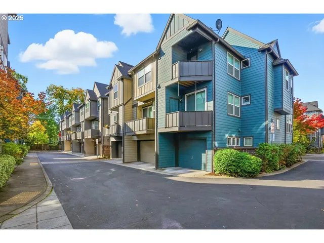 $525,000 | 8810 Southeast 12th Avenue, Portland, OR 97202