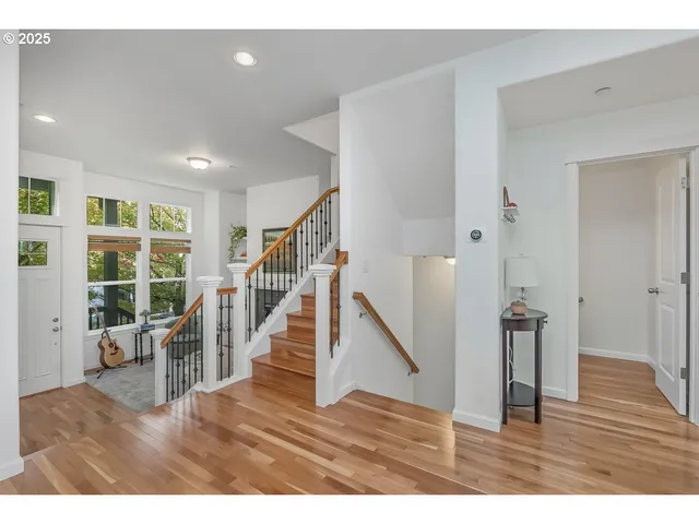 $525,000 | 8810 Southeast 12th Avenue, Portland, OR 97202