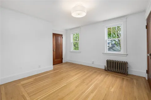 $479,900 | 26 Welfare Avenue, Cranston, RI 02910