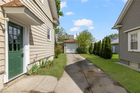 $479,900 | 26 Welfare Avenue, Cranston, RI 02910