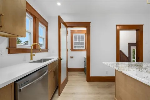 $479,900 | 26 Welfare Avenue, Cranston, RI 02910