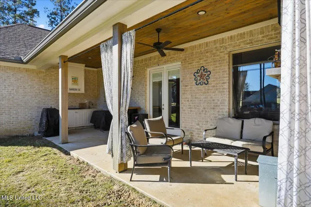 $560,000 | 173 Fallen Oaks Drive, Brandon, MS 39047