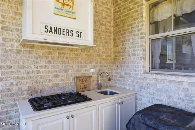 $560,000 | 173 Fallen Oaks Drive, Brandon, MS 39047