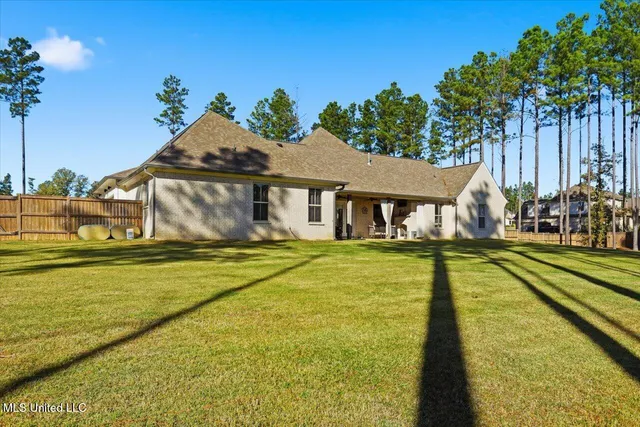 $575,000 | 173 Fallen Oaks Drive, Brandon, MS 39047