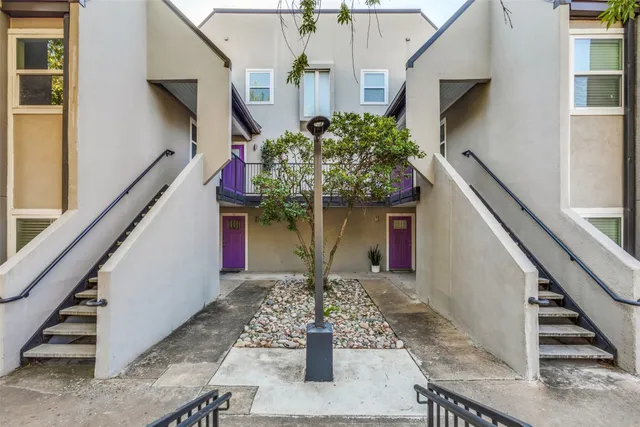 $1,500 | 935 La Posada Drive, Unit 155, Austin, TX 78752