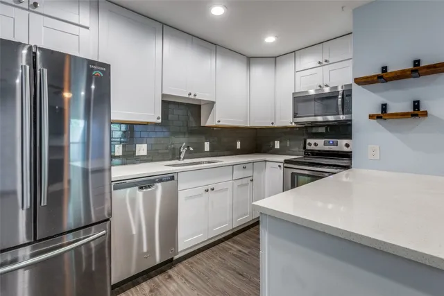 $1,500 | 935 La Posada Drive, Unit 155, Austin, TX 78752