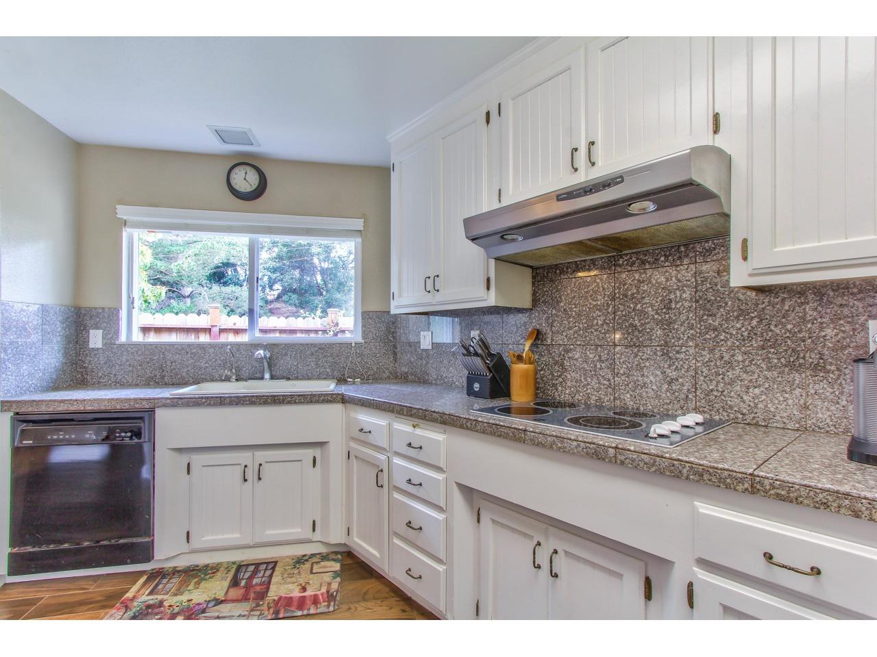 6694 Tustin Road Salinas, CA 93907 - Photo 7 of 30 Gallery Image 7