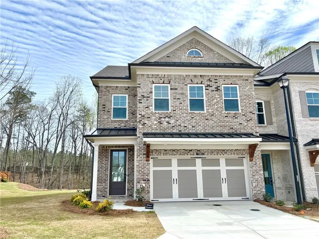 $3,300 | 1562 Wellborn Walk, Suwanee, GA 30024