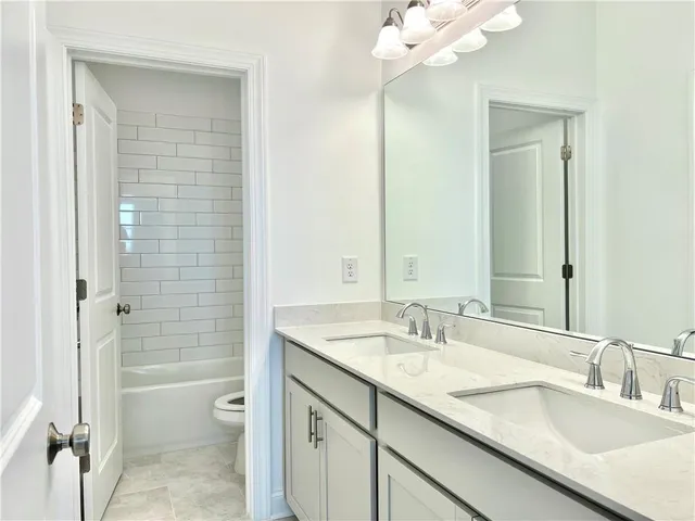 $3,300 | 1562 Wellborn Walk, Suwanee, GA 30024