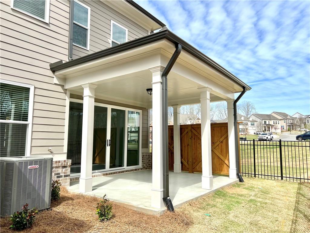 1562 Wellborn Walk Suwanee, GA 30024 - Photo 26 of 33