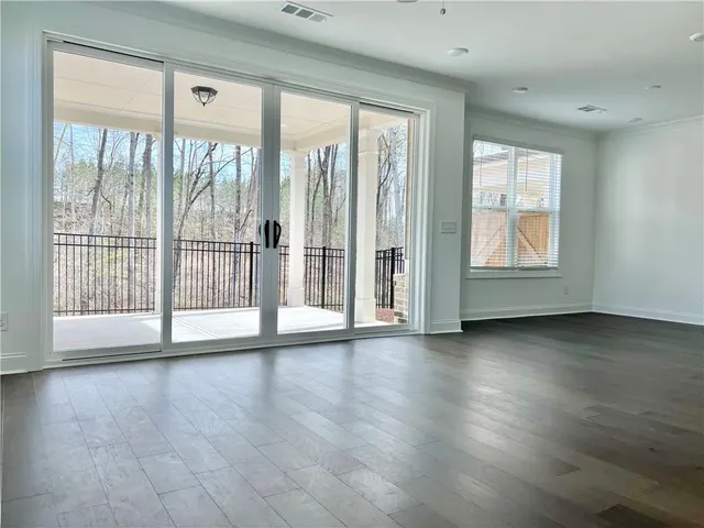 $3,300 | 1562 Wellborn Walk, Suwanee, GA 30024