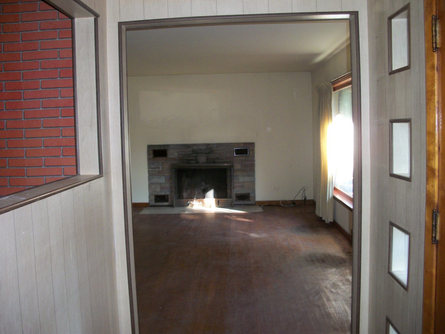 14930 Springfield Avenue Midlothian, IL 60445 - Photo 4 of 24 Gallery Image 4