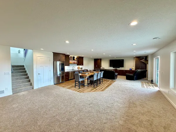 $800,000 | 2046 162nd Avenue Northeast, Andover, MN 55304