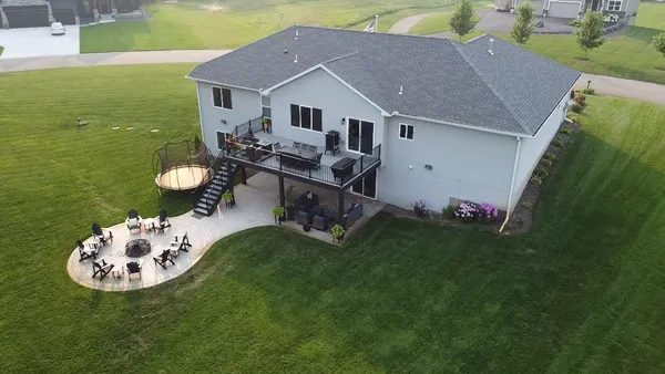 $800,000 | 2046 162nd Avenue Northeast, Andover, MN 55304