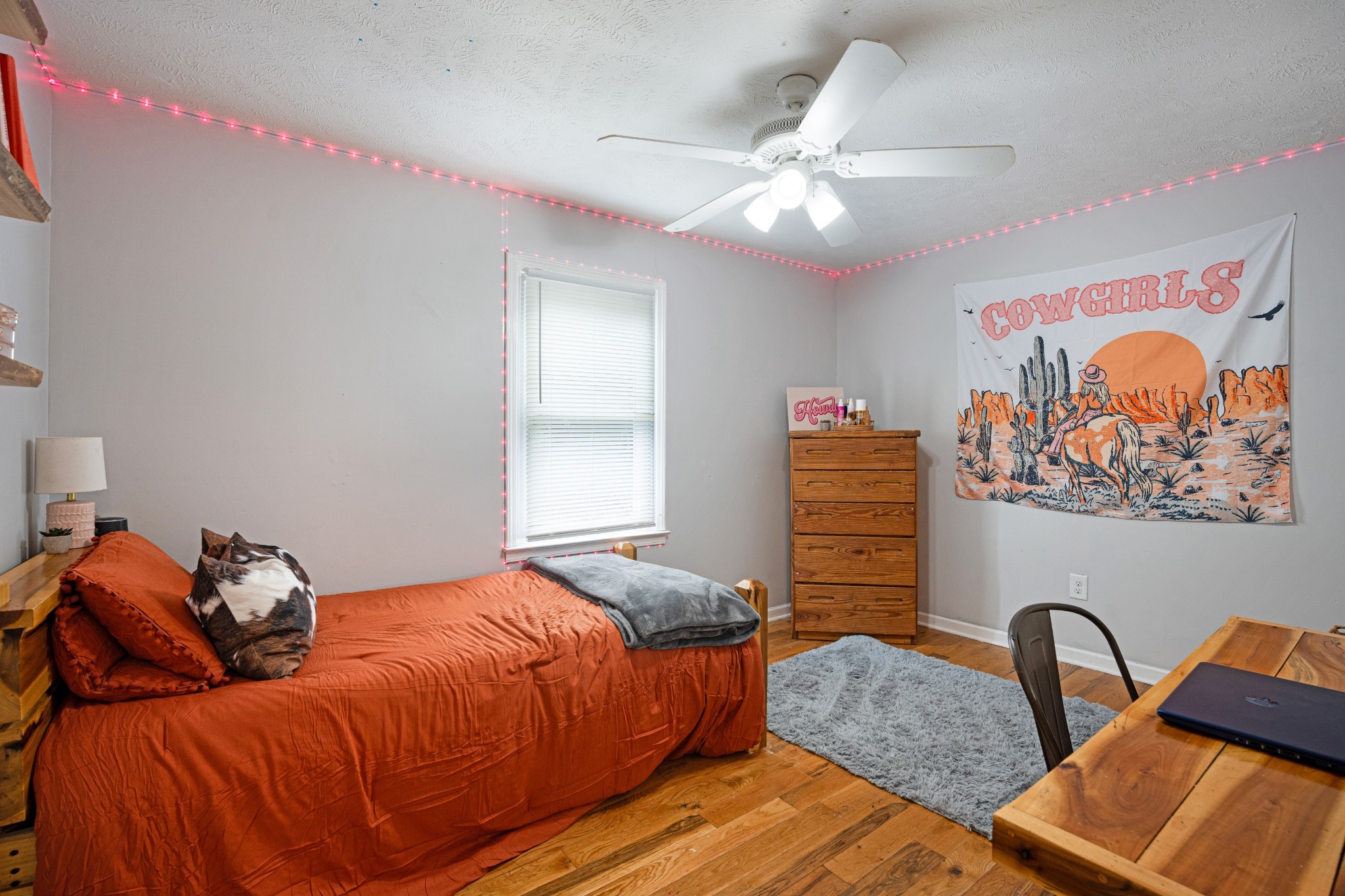 715 Rogues Fork Road Bethpage, TN 37022 - Photo 23 of 68 a bedroom with two beds and a dresser