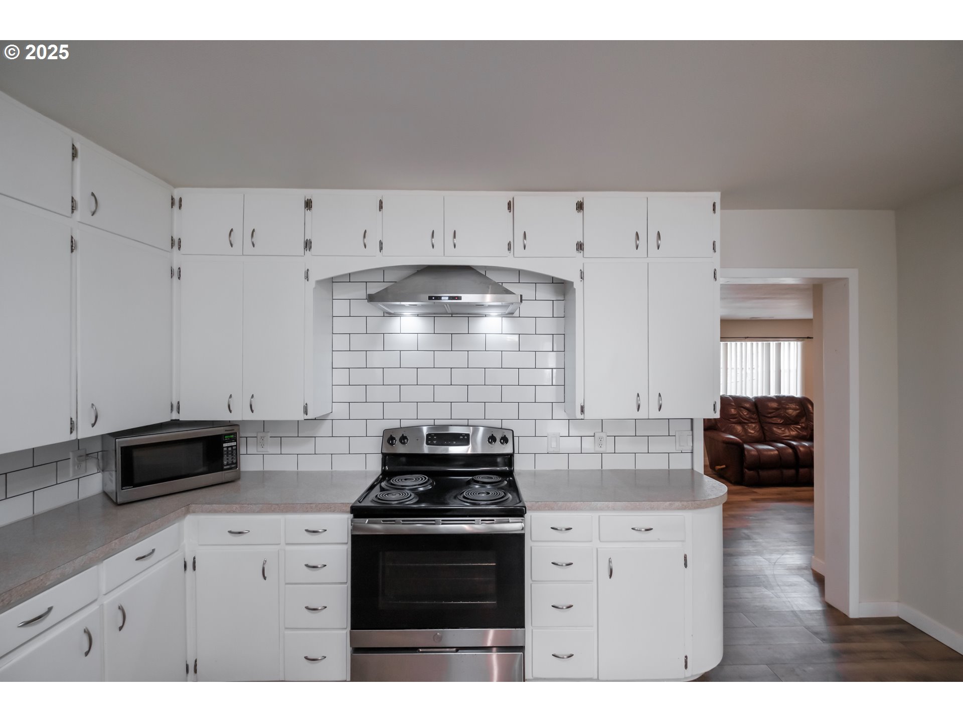 1825 Main Street Southeast Albany, OR 97322 - Photo 23 of 47