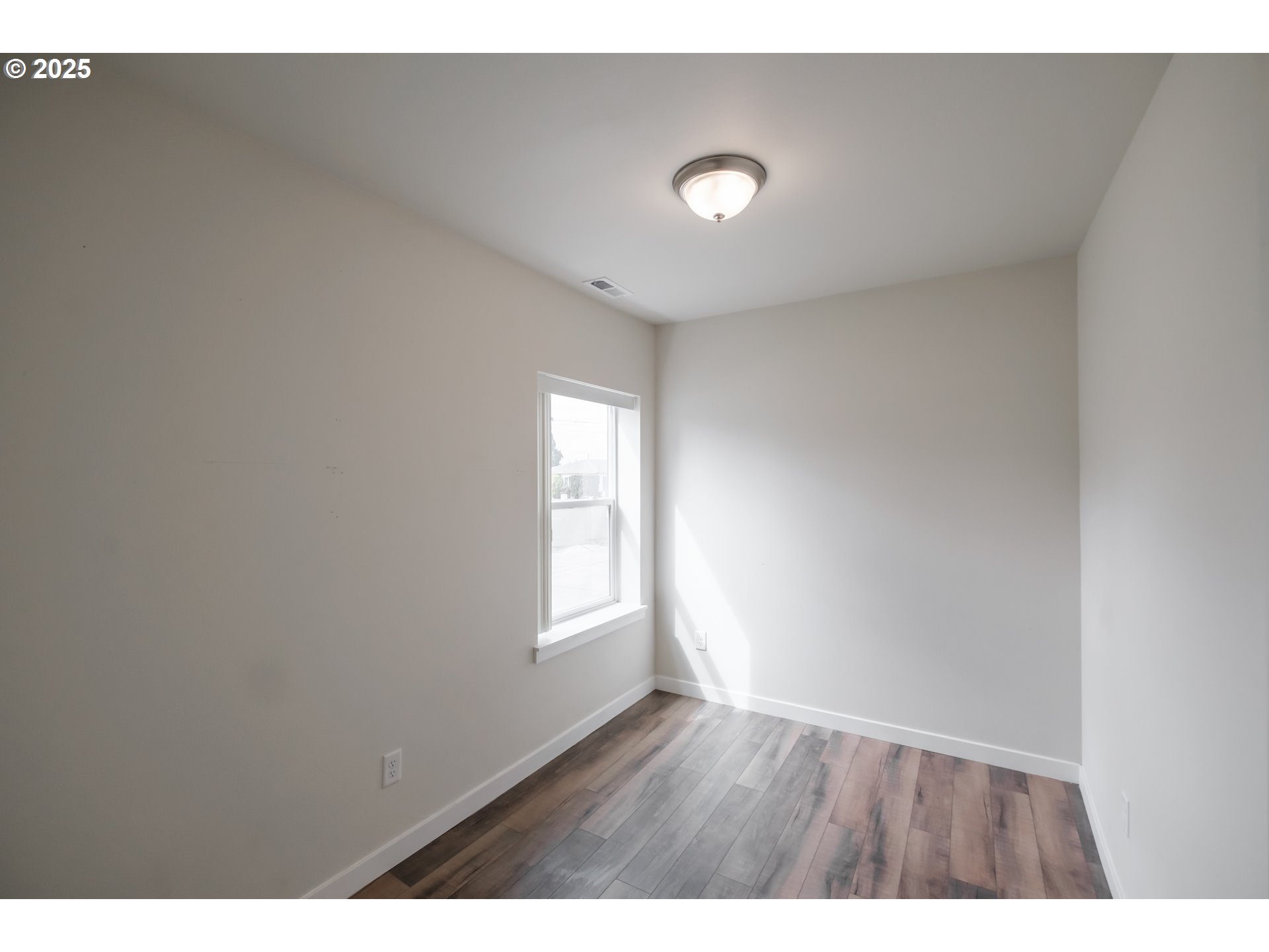 1825 Main Street Southeast Albany, OR 97322 - Photo 7 of 47