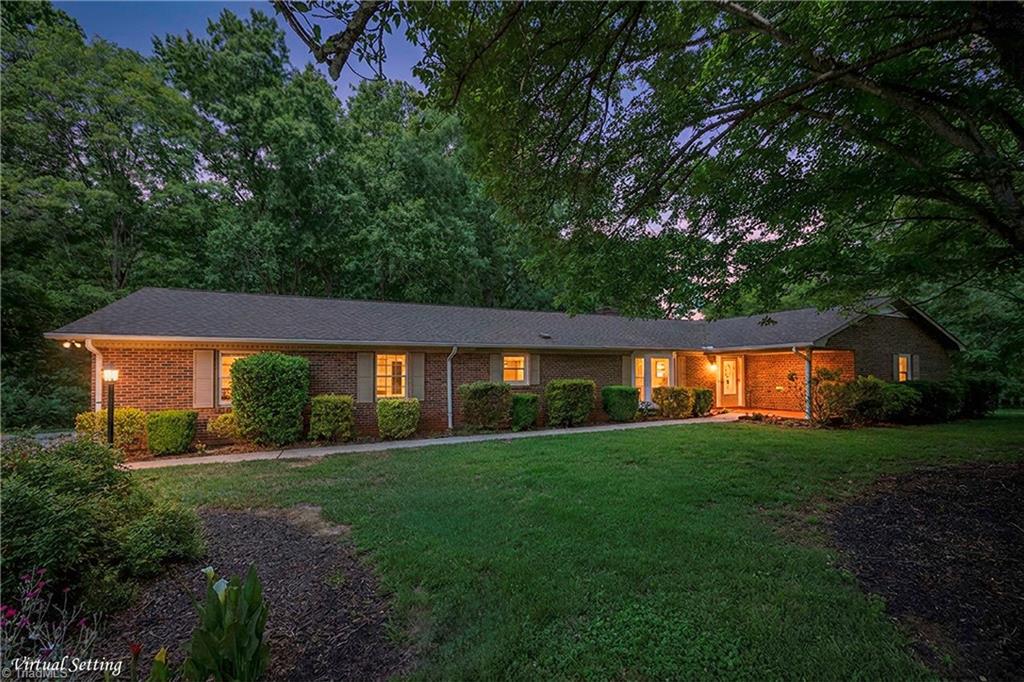 4484 Cotswold Road Pfafftown, NC 27040 - Photo 12 of 47