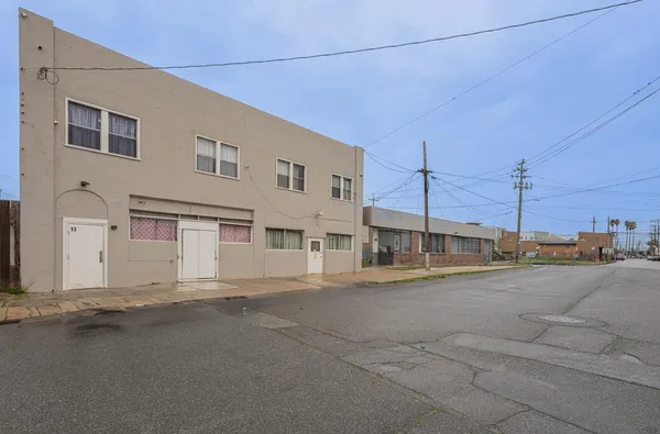 $799,000 | 13 East Lake Street, Salinas, CA 93901